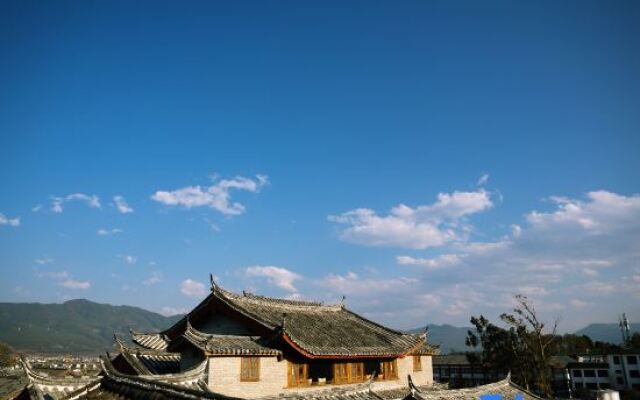Lijiang Sunshine Inn - Lijiang Yi Xiang Qing Yuan Inn