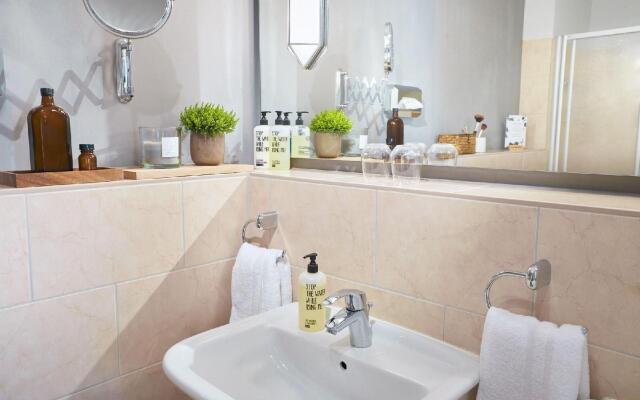 Meinsbur Boutique Hotel
