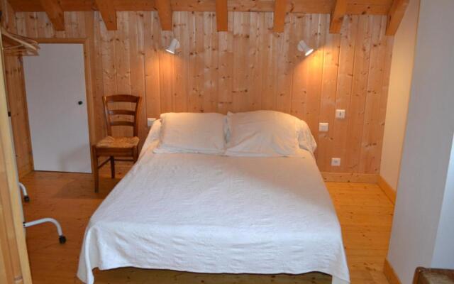 Chalet Albiez-Montrond, 4 pièces, 8 personnes - FR-1-618-16