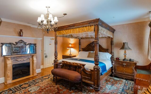 1840s Carrollton Inn