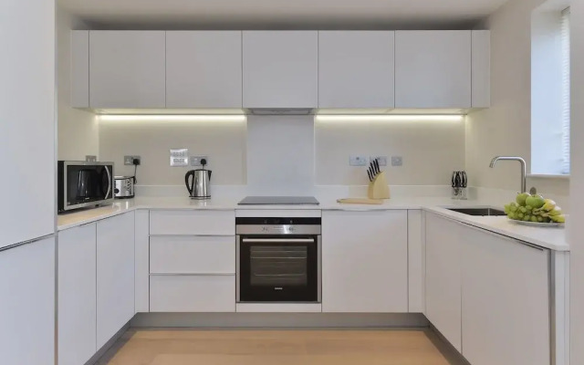 Liverpool Street City Apartments
