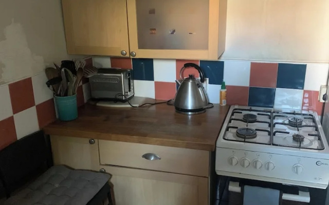 Edinburgh City Escape - Large 1 Bedroom Apartment