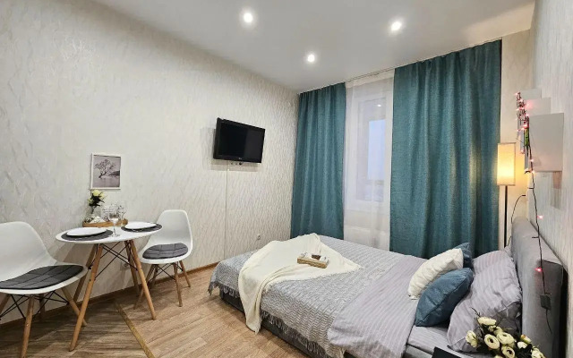 White overnight on Akademika Kargin Street 25