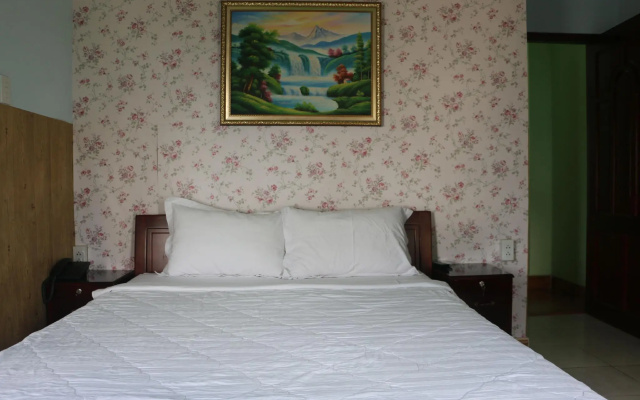 Kim Long Hotel – Guest Rooms – Can Tho