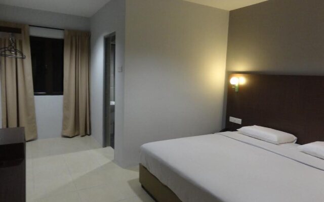 Radiant Hotel