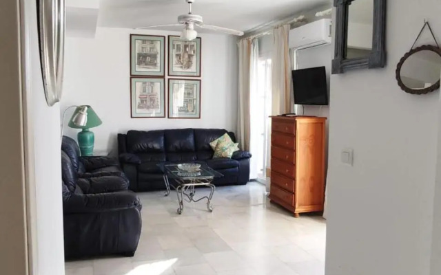 Spaciously Cosy Apartment 5b close to beach