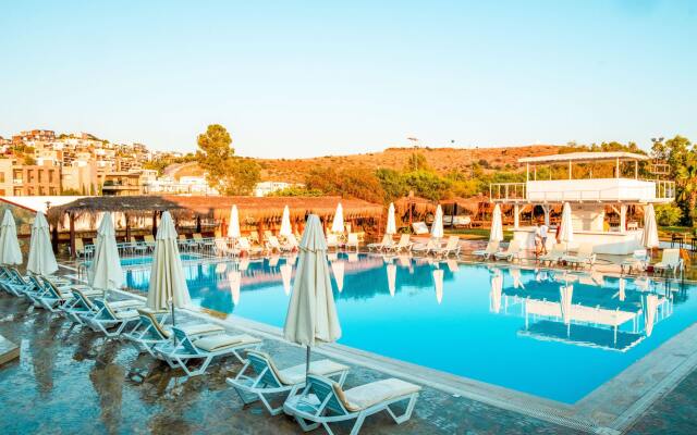 Del Mare Boutique Hotel (Ex.Cesars Bodrum) 