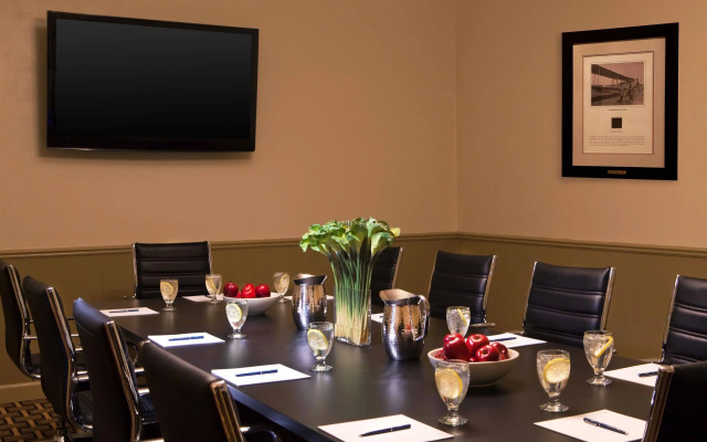 Four Points by Sheraton Kalamazoo