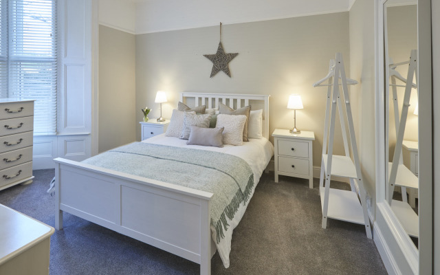 Host Stay Sandpiper Apartment
