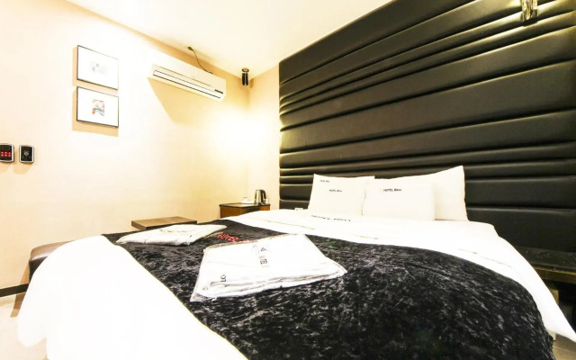 Blixx Hotel