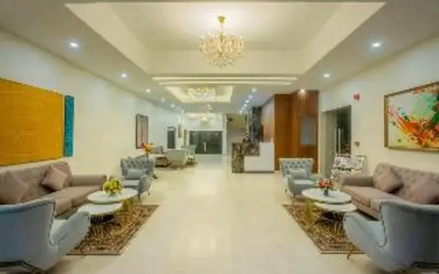 Hotel Luxe Opera NH8 – 7km from IGI Airport Delhi