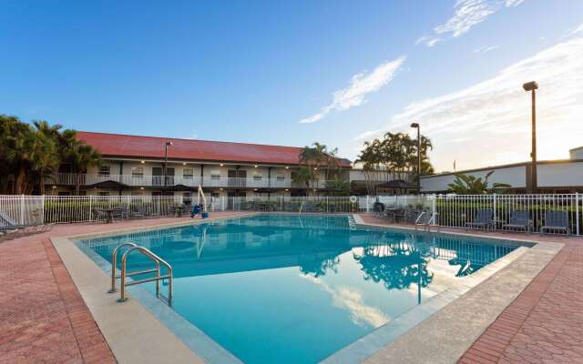 La Quinta Inn by Wyndham Cocoa Beach-Port Canaveral