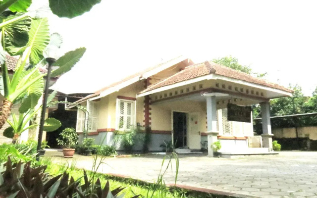 Wisma Tamu UKSW Guest House