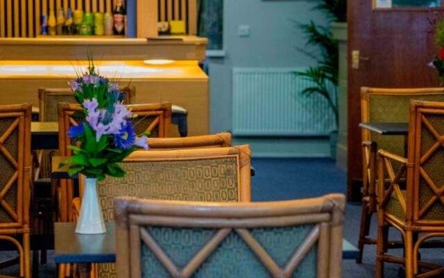 Royal Square Hotel - BHX & NEC