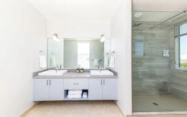 Tropical Waterfront Cooper Jack Villas