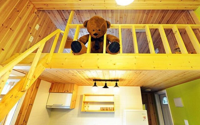 Geoje Teddy Bear Pension