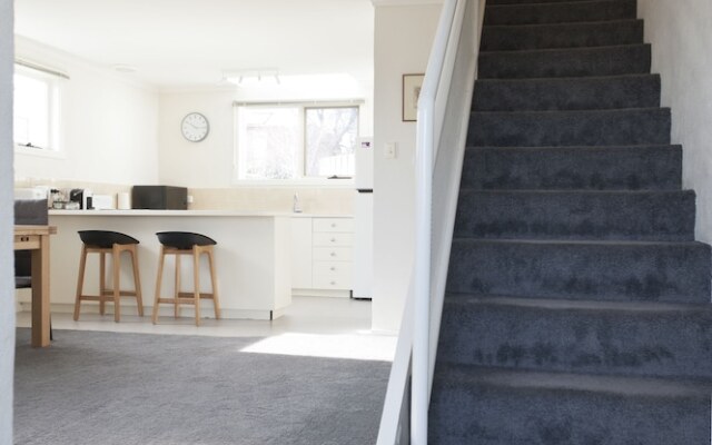 4 at 8 Battery Point Townhouse