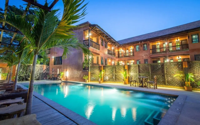 Rainforest Chiangmai Hotel