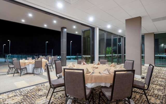 Wyndham Lancaster Resort & Convention Center