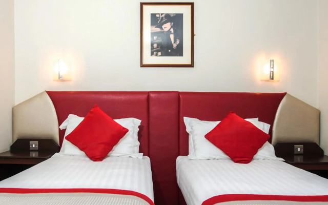 Peartree Lodge Waterside