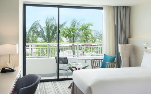 Hilton Okinawa Chatan Resort