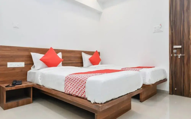 The Address By OYO Rooms