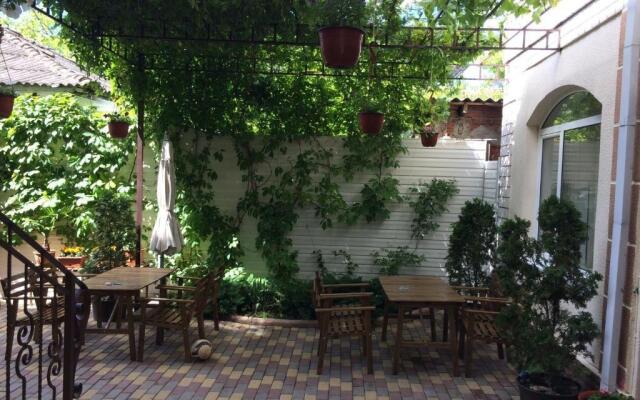 Guest House Tri C