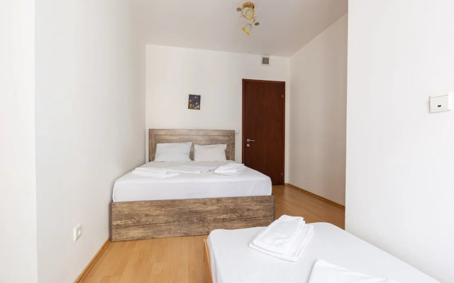 Stay Inn on Aram Str. 70