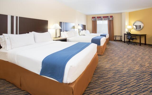 Holiday Inn Express Hotel & Suites Denver North - Thornton, an IHG Hotel