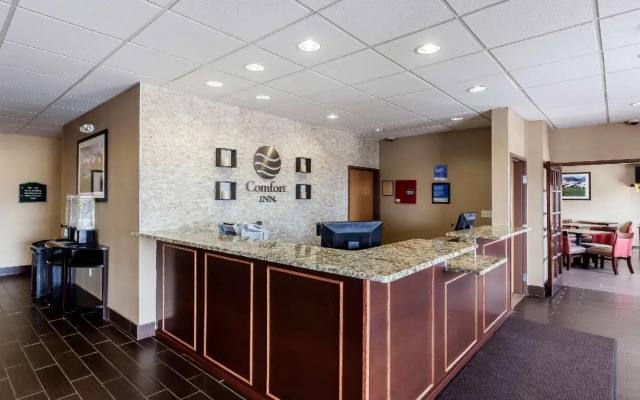 Comfort Inn & Suites Near University of Wyoming