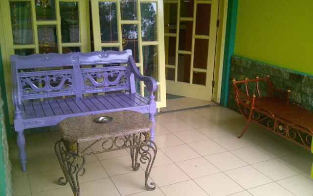 Villa Kota Bunga Teratai