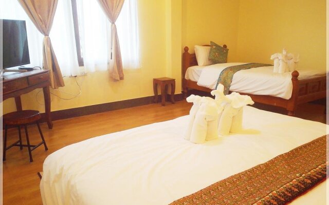 Baan Bussaba Hotel