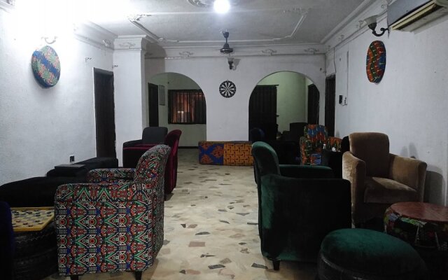 "room in House - The Village Apartments, Gbagada"
