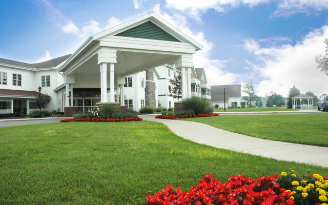 Essenhaus Inn & Conference Center