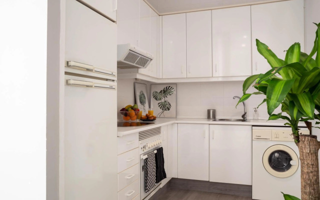 SANTA CRUZ, 1 min Catedral