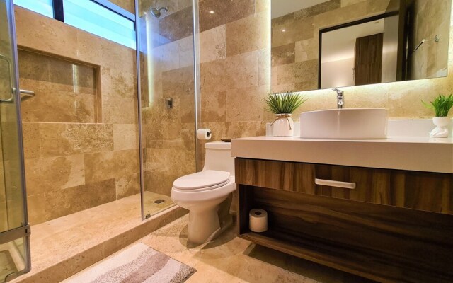 Bahay By Riviera Rentals