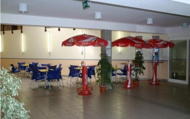 Campus Hotel