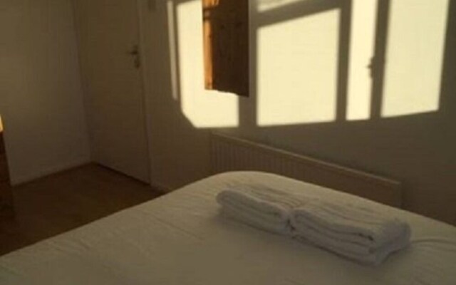 Guesthouse Stepney Green