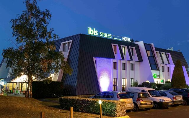 ibis Styles Bordeaux Aeroport