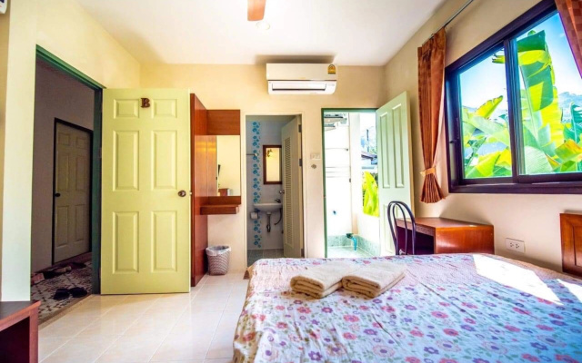 Muchshima House – Guest Rooms – Thalang