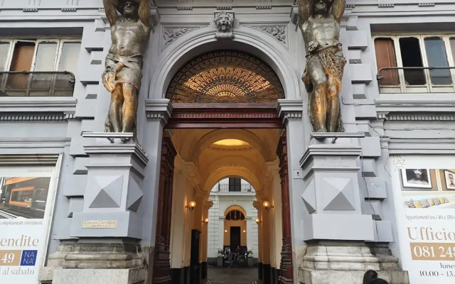 Palazzo Nan 5 Piano Scala B