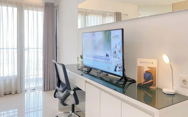 Restful And Cozy Studio Tamansari Semanggi Apartment