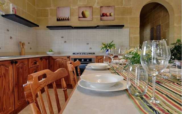 Gozo Inn Savina