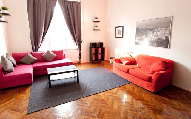 Budapest Easy Flat - Wesselenyi Apartment