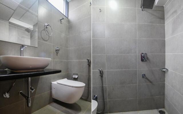 Fabhotel Blue Marine