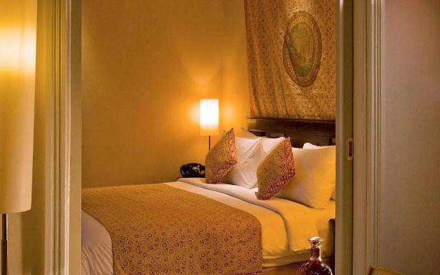 The Phoenix Hotel Yogyakarta - Handwritten Collection