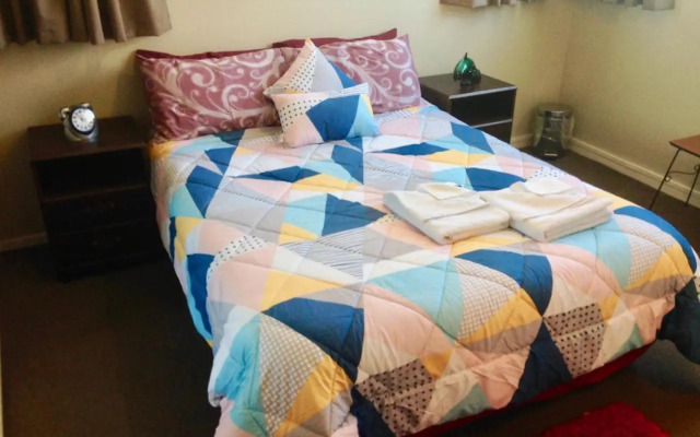 Big & Bright Guest House