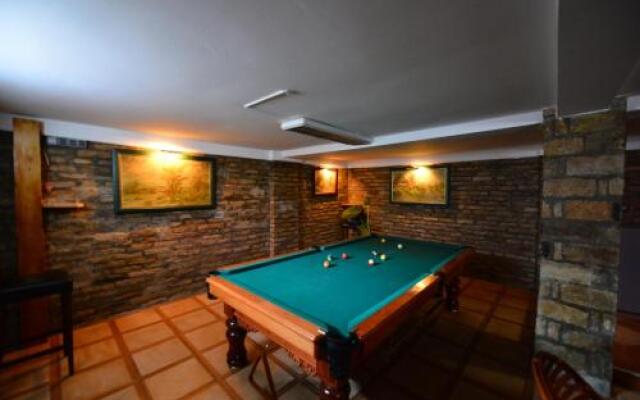 Apartments & Accommodation Stojic