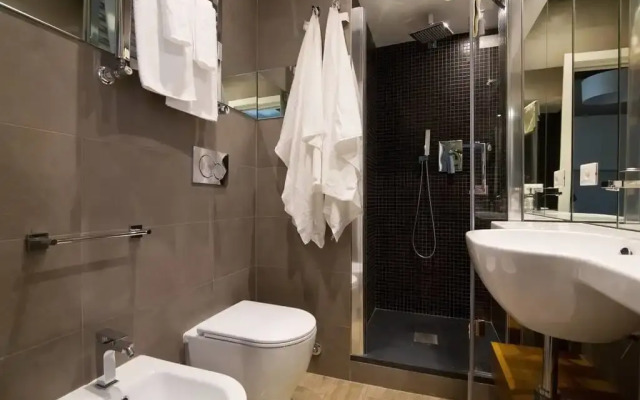 Domenichino Luxury Home