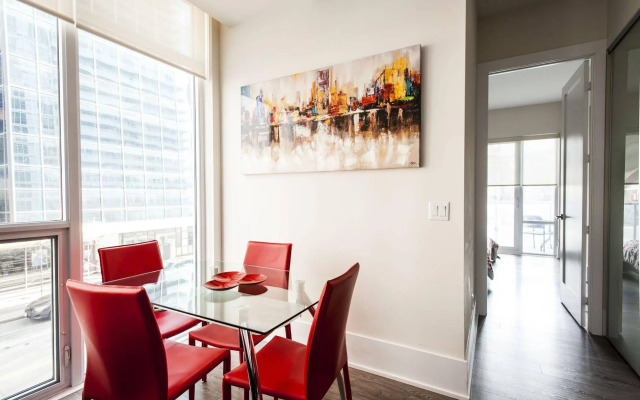 Velvet Stays – CN Tower and Convention Center